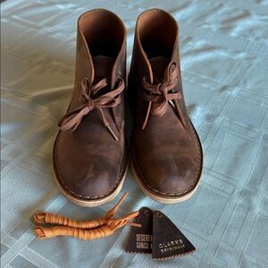 Women’s Clarks Desert Boot size 8 medium Brand New!
